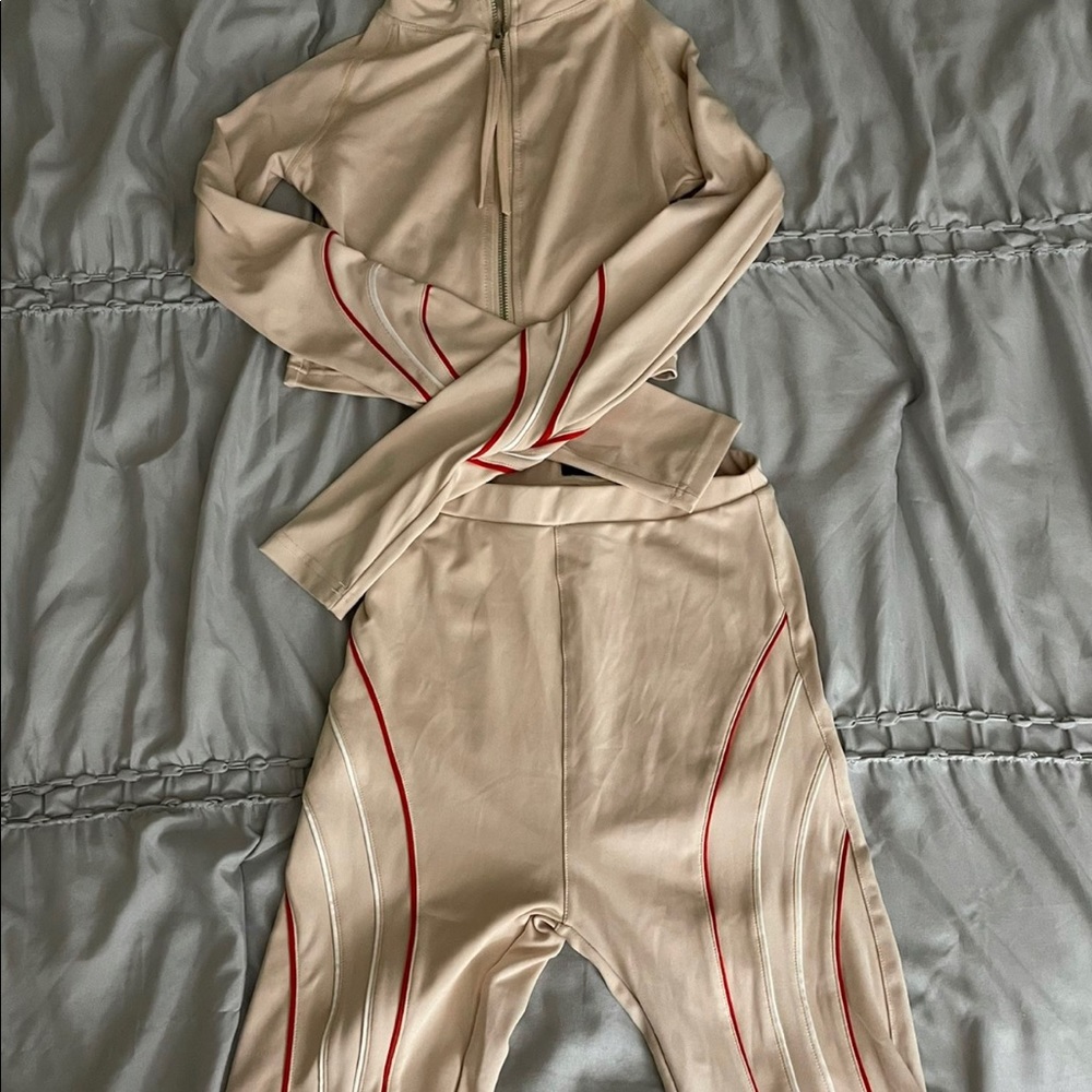 PLT 2 piece set
